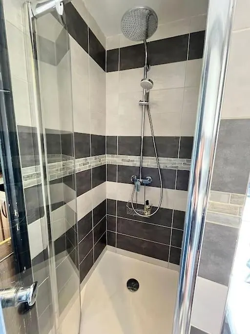 Studio Lumineux Avec Belle Vue Salernes Appartement